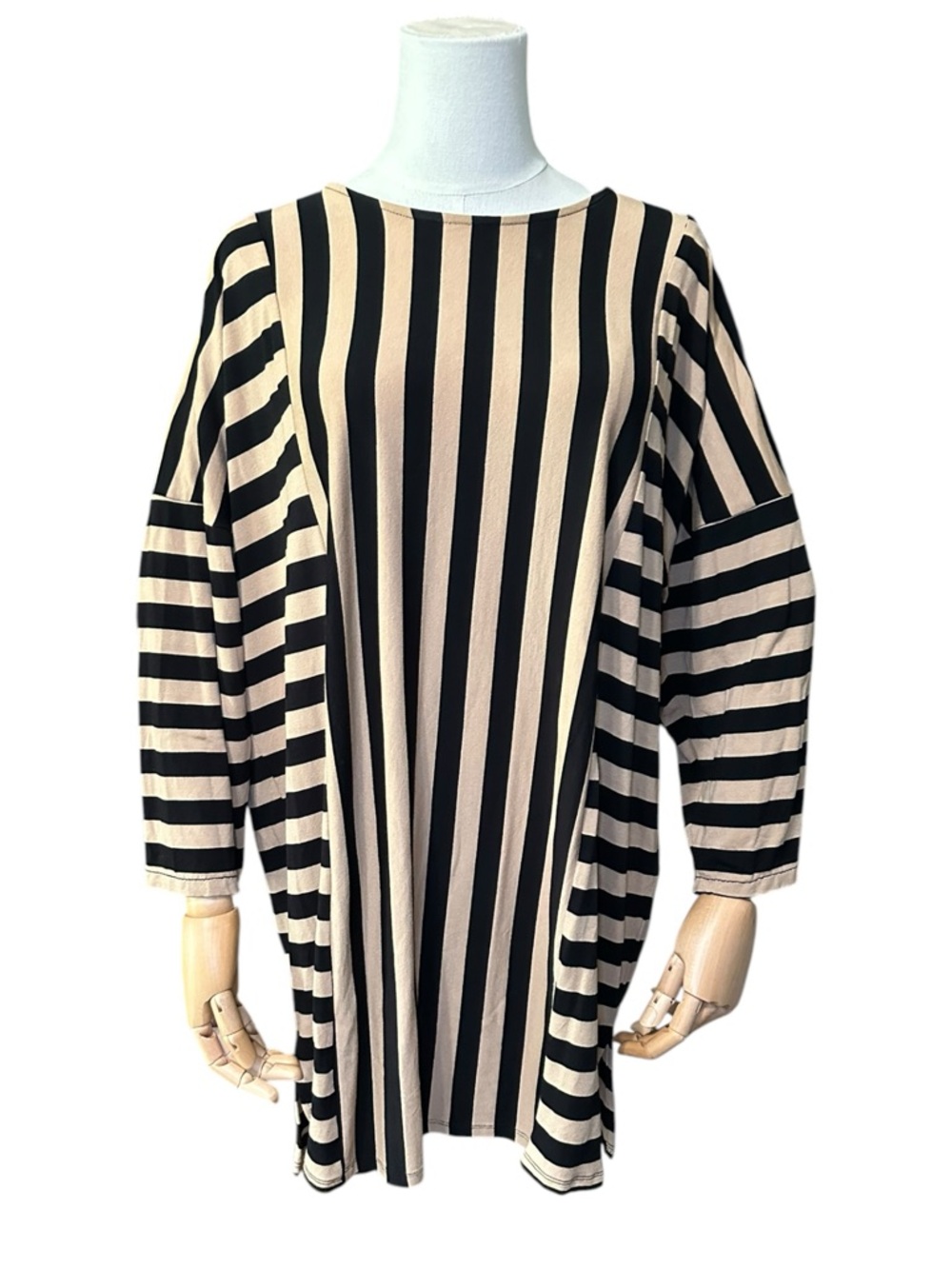 Chico's Zenergy Black and Beige Striped Tunic Top - Picture 2 of 8